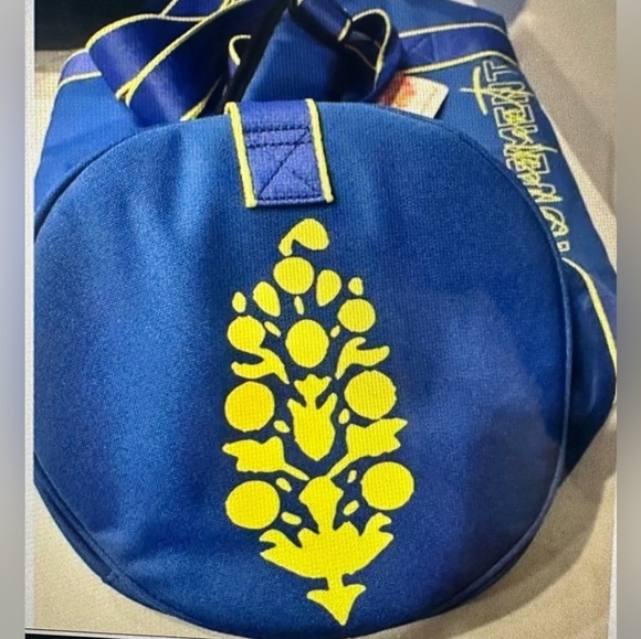 New In Package FP Movement Old Sport Duffle Bag. Blue - Picture 3 of 7